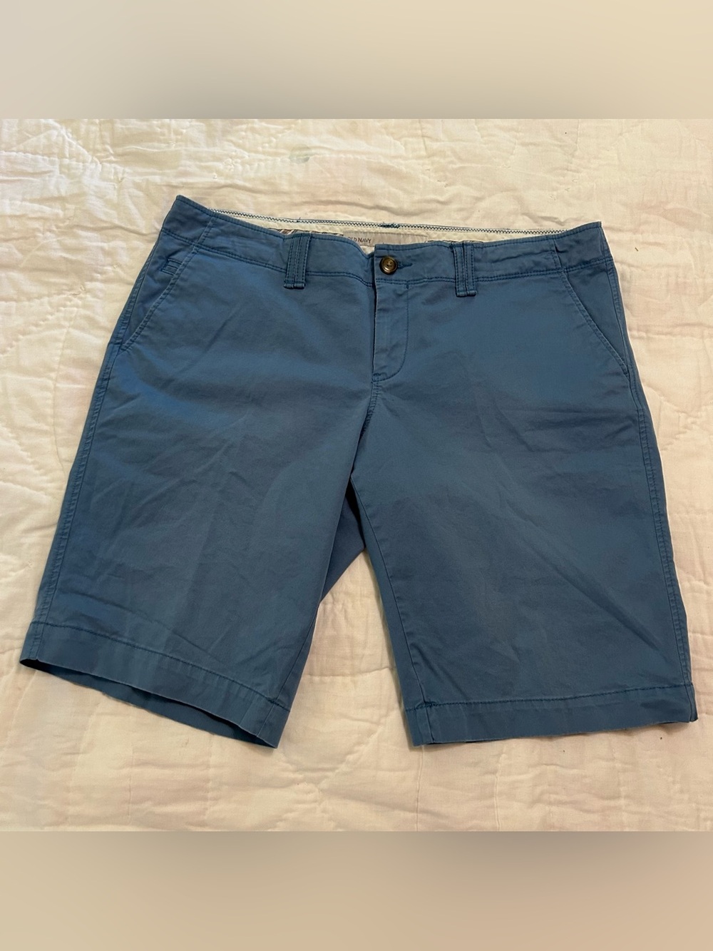 VTG Y2K Old Navy Bermuda Shorts Womens 10 Blue Low Rise Stretch Beachy Coastal